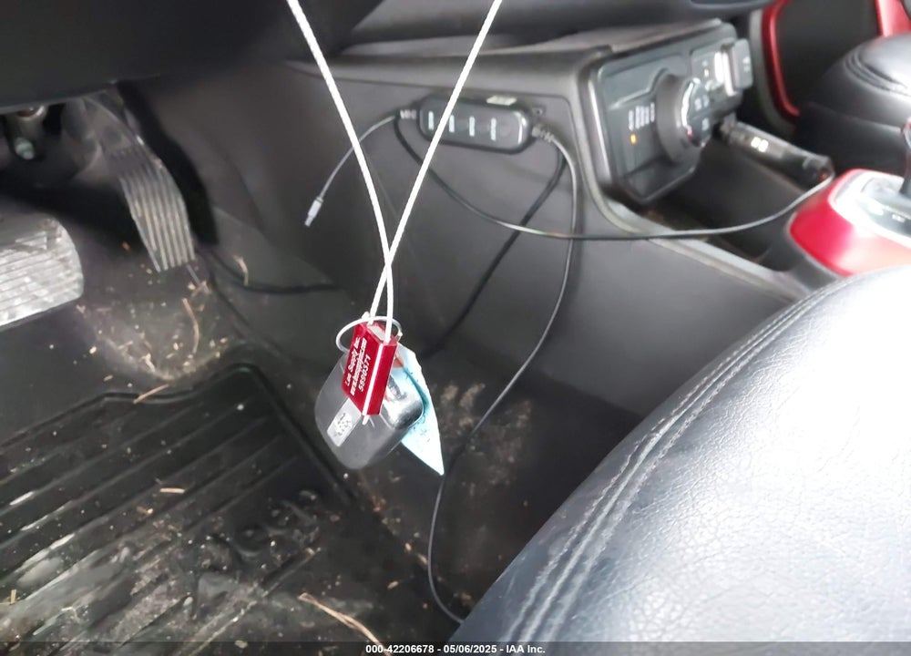 2021 JEEP RENEGADE VIN: ZACNJDC17MPN27500