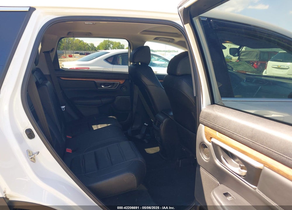 2019 HONDA CR-V VIN: 7FARW1H85KE015222