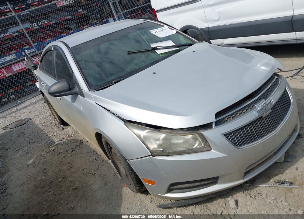 2014 CHEVROLET CRUZE LS MANUAL VIN: 1G1PB5SH9E7182278