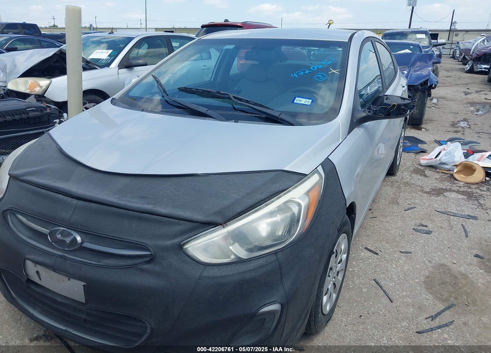 2016 HYUNDAI ACCENT VIN: KMHCT4AE1GU015563