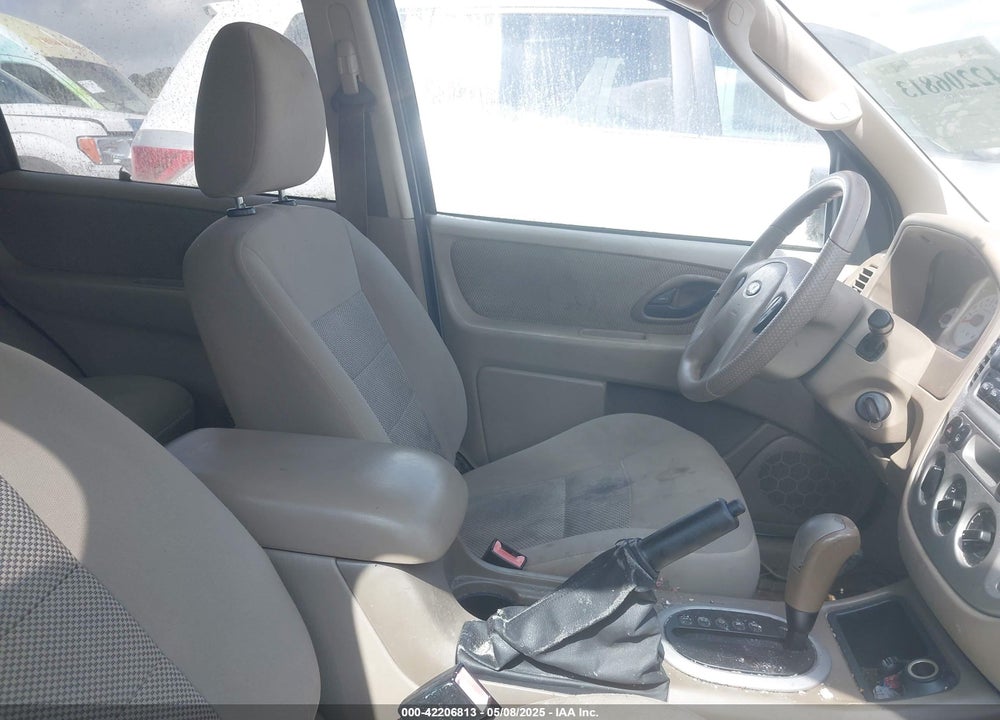 2005 FORD ESCAPE XLT VIN: 1FMCU03135KE15651
