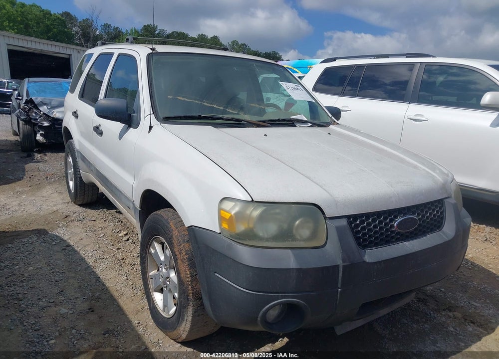 2005 FORD ESCAPE XLT VIN: 1FMCU03135KE15651