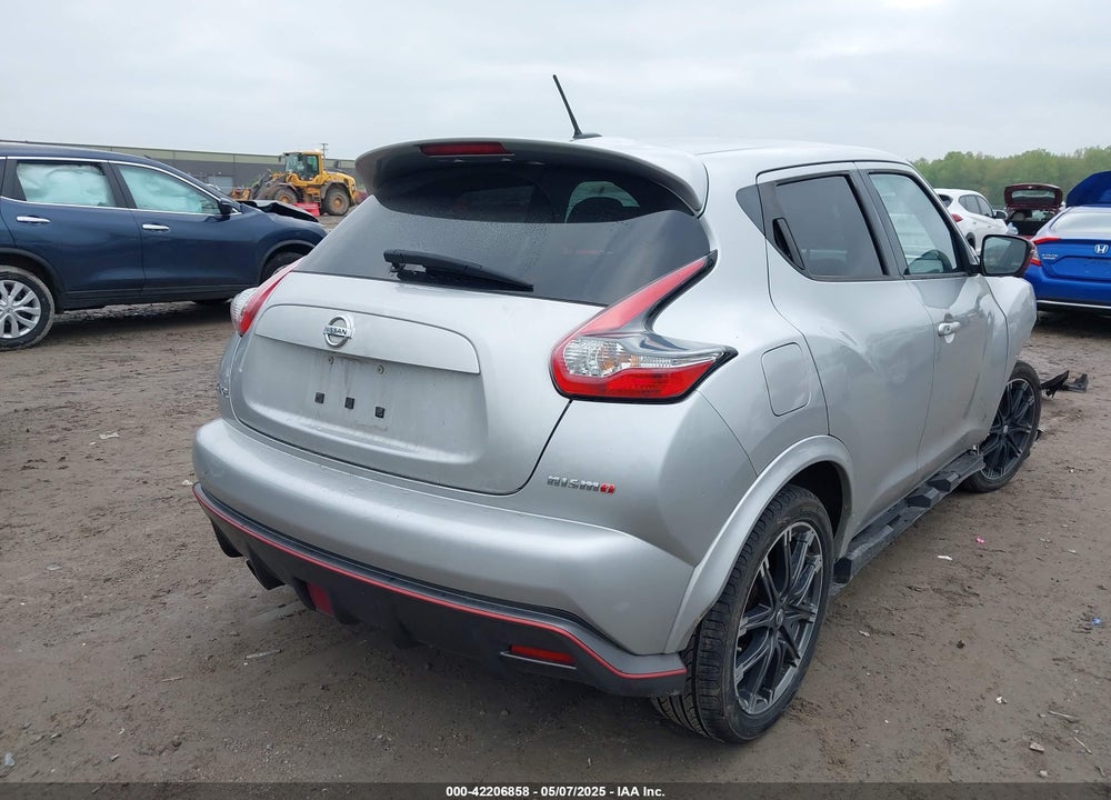 2015 NISSAN JUKE VIN: JN8AF5MV0FT563485