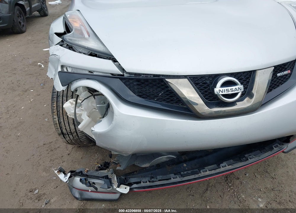 2015 NISSAN JUKE VIN: JN8AF5MV0FT563485
