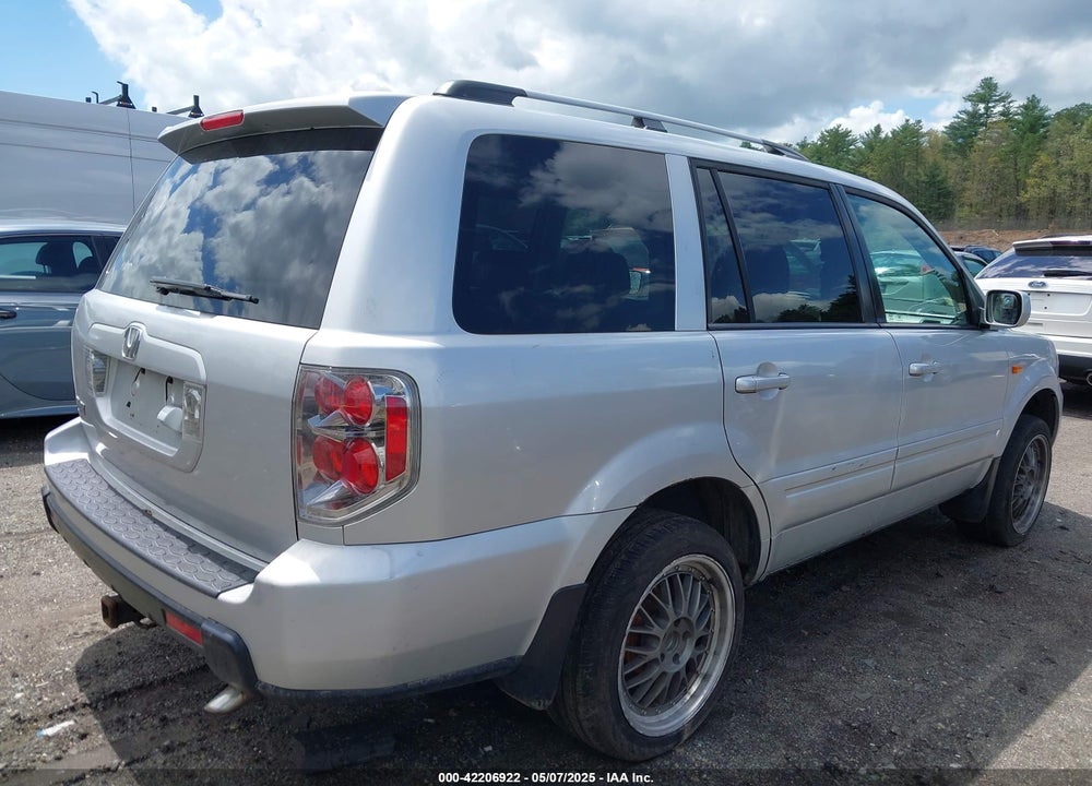 2006 HONDA PILOT VIN: 5FNYF28766B030130