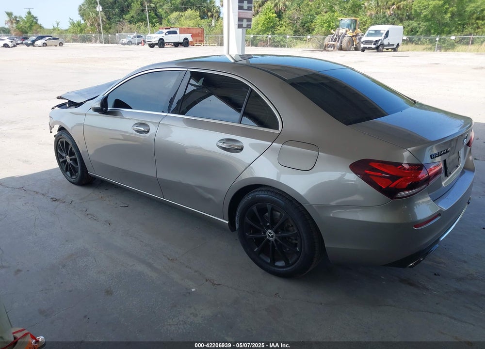 2020 MERCEDES-BENZ A 220 VIN: W1K3G4EB8LW045222