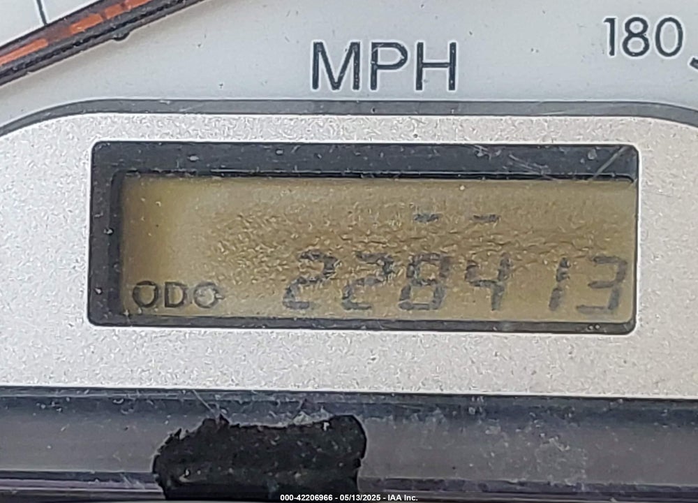 2005 TOYOTA COROLLA CE VIN: 2T1BR32E35C322122