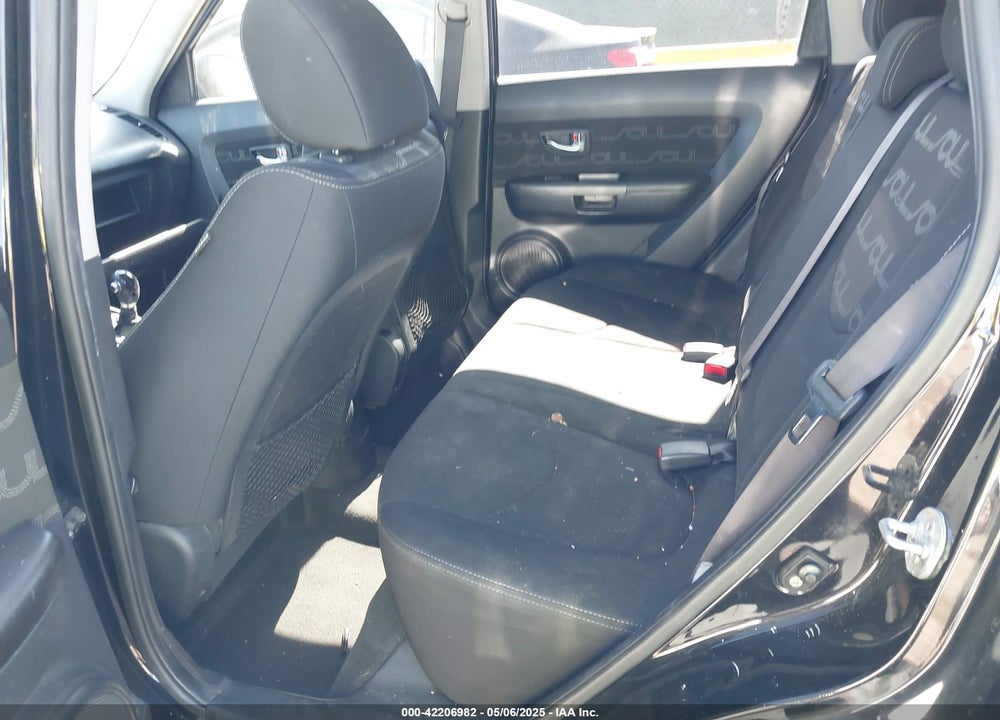 2012 KIA SOUL VIN: KNDJT2A68C7418828
