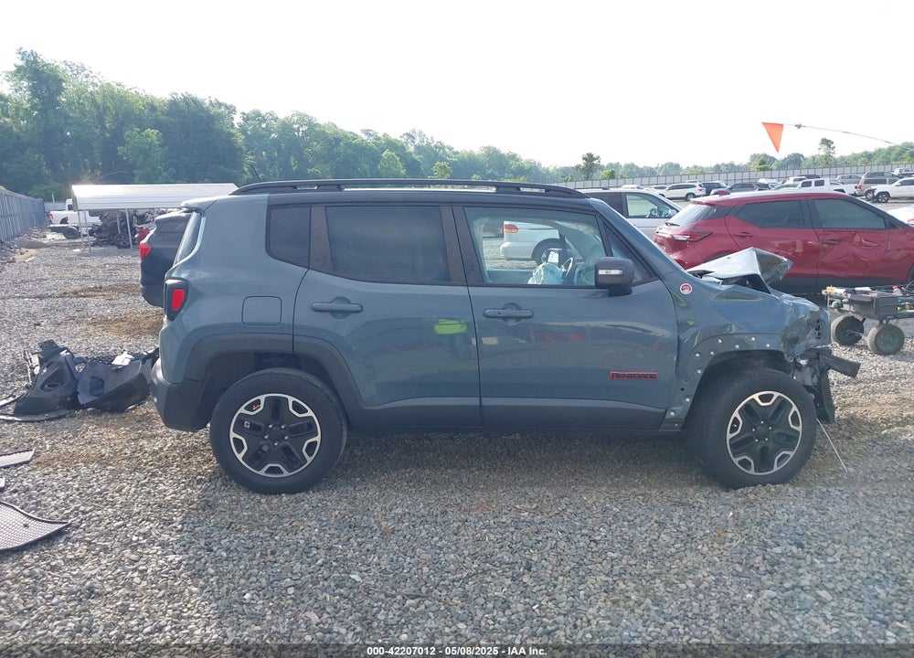 2016 JEEP RENEGADE VIN: ZACCJBCT7GPD56736