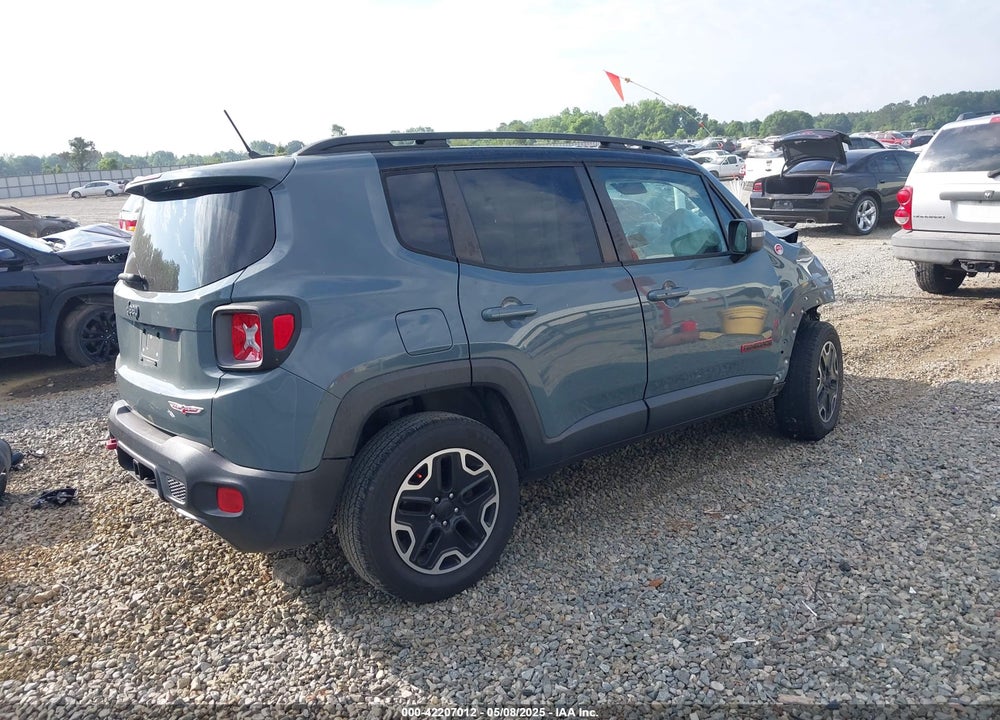 2016 JEEP RENEGADE VIN: ZACCJBCT7GPD56736