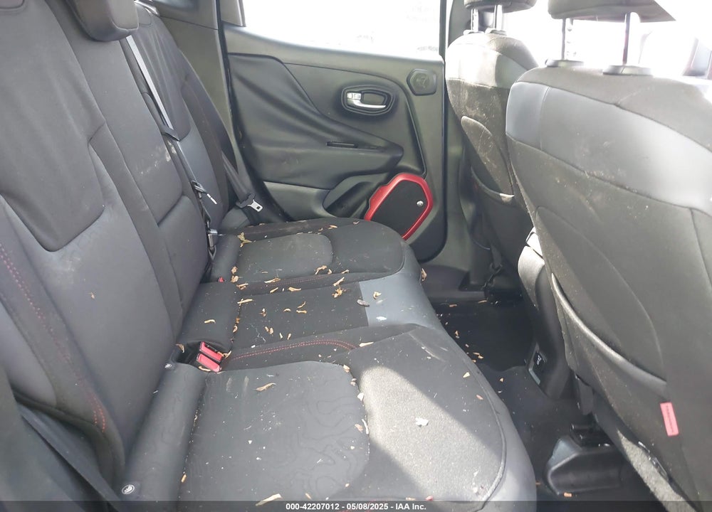 2016 JEEP RENEGADE VIN: ZACCJBCT7GPD56736