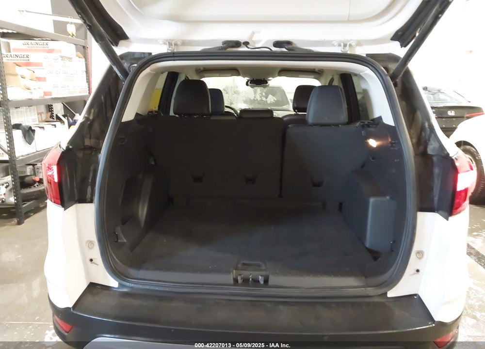 2019 FORD ESCAPE SEL VIN: 1FMCU9HD8KUC30146