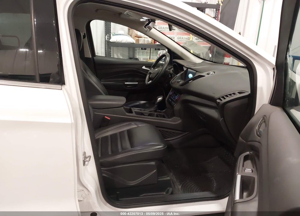 2019 FORD ESCAPE SEL VIN: 1FMCU9HD8KUC30146