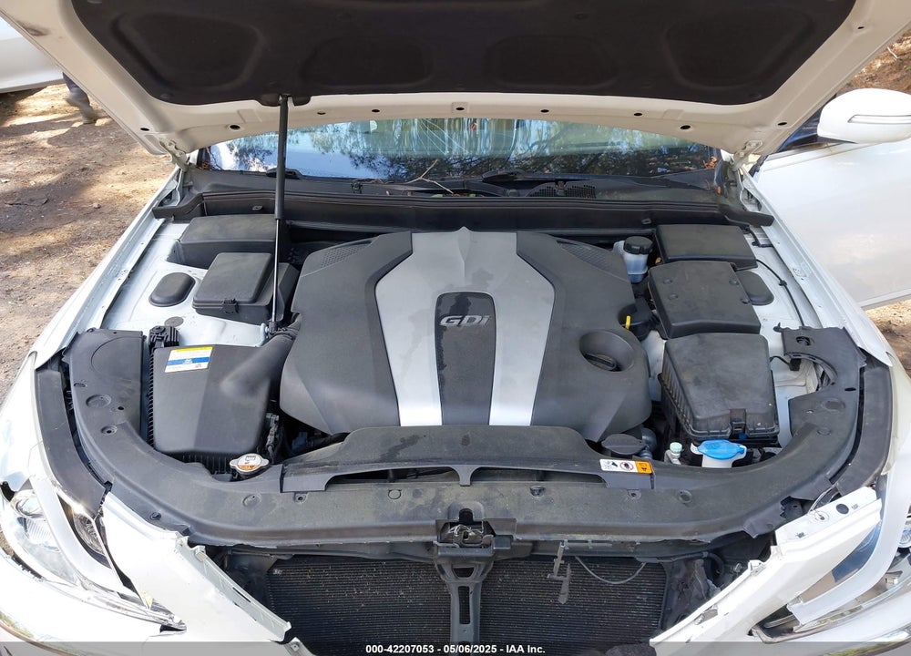 2012 HYUNDAI GENESIS VIN: KMHGC4DD6CU185562