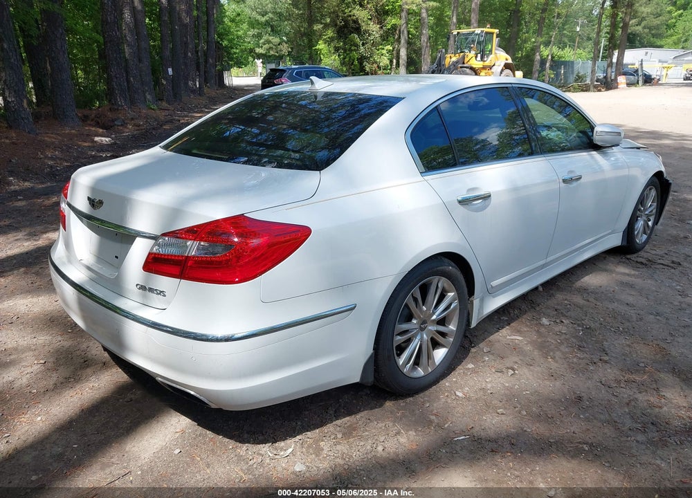 2012 HYUNDAI GENESIS VIN: KMHGC4DD6CU185562