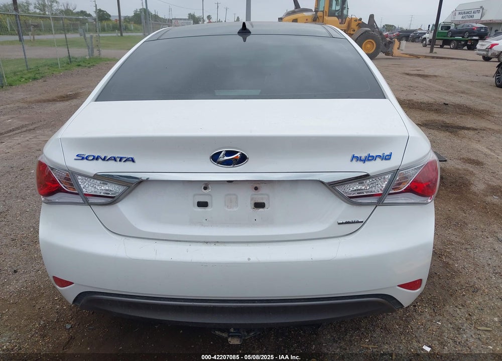 2015 HYUNDAI SONATA HYBRID LIMITED VIN: KMHEC4A48FA120732