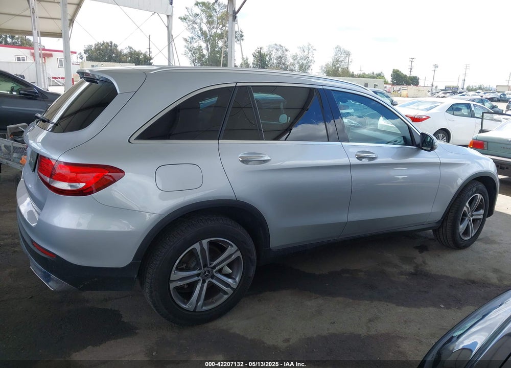 2019 MERCEDES-BENZ GLC 300 VIN: WDC0G4JB4KV129605