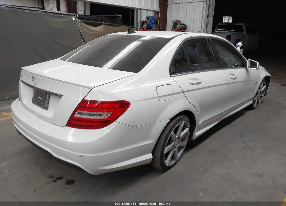 2012 MERCEDES-BENZ C CLASS VIN: WDDGF4HB6CA614243