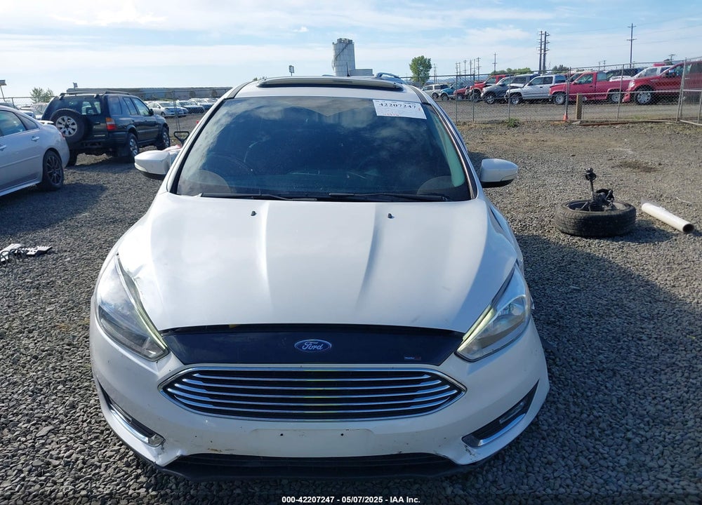2017 FORD FOCUS VIN: 1FADP3N24HL308751