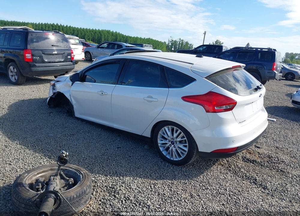 2017 FORD FOCUS VIN: 1FADP3N24HL308751