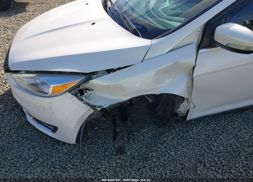 2017 FORD FOCUS VIN: 1FADP3N24HL308751