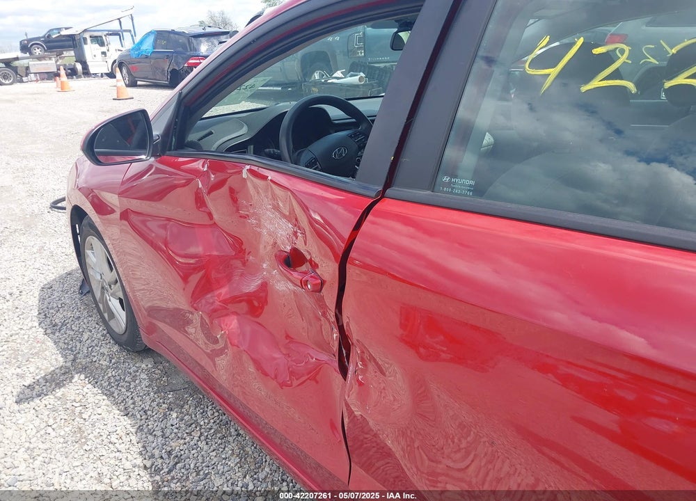 2020 HYUNDAI ELANTRA VIN: 5NPD84LF7LH541491