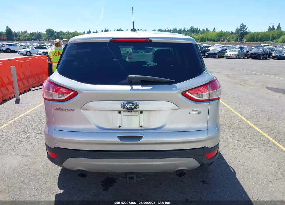 2016 FORD ESCAPE VIN: 1FMCU9G96GUA55495