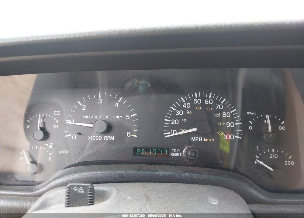 1998 JEEP CHEROKEE CLASSIC/SPORT VIN: 1J4FJ68S0WL269553