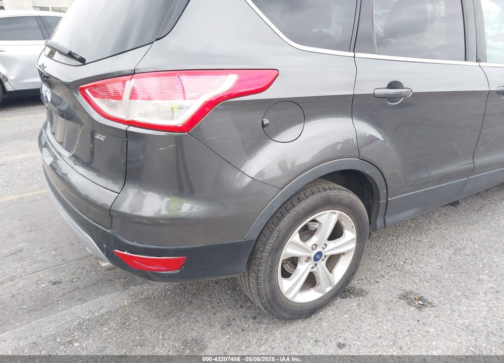 2016 FORD ESCAPE SE VIN: 1FMCU0G72GUA53527