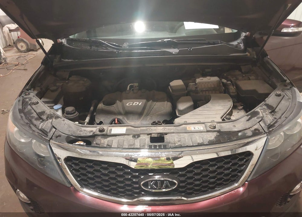 2013 KIA SORENTO VIN: 5XYKTCA67DG358393