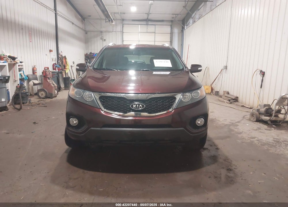 2013 KIA SORENTO VIN: 5XYKTCA67DG358393