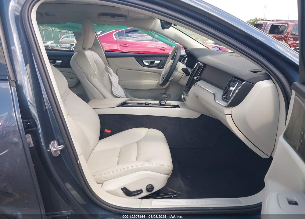 2024 VOLVO S60 B5 PLUS DARK THEME VIN: 7JRL12TLXRG294640