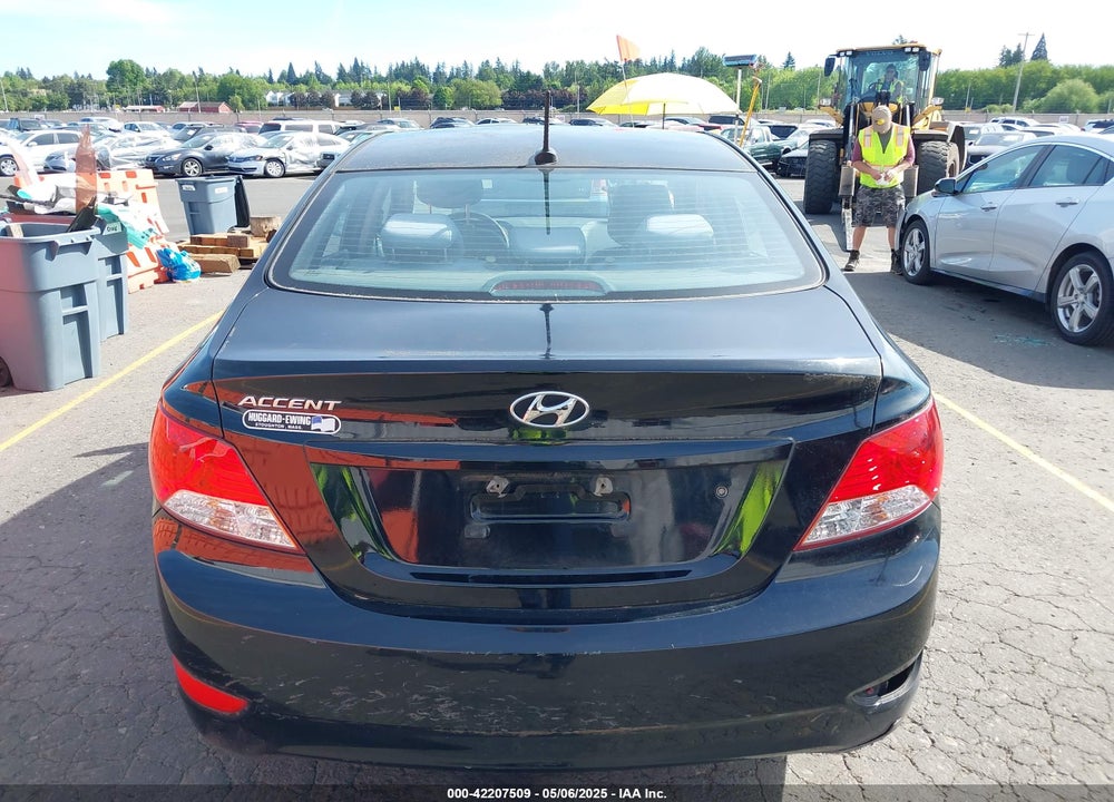2013 HYUNDAI ACCENT VIN: KMHCT4AE9DU352588