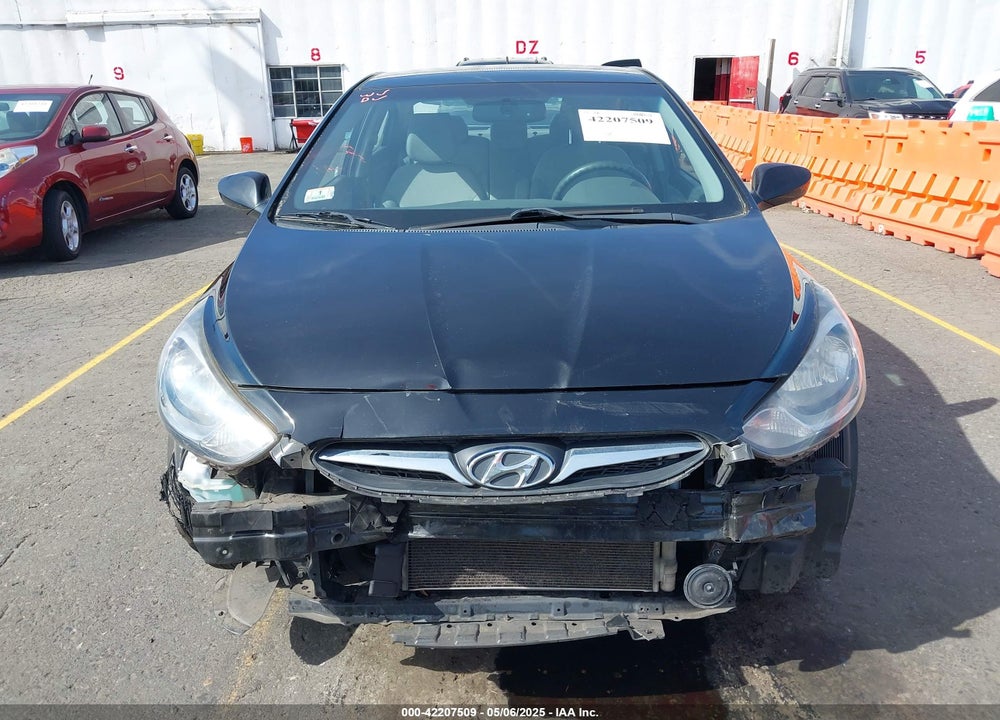 2013 HYUNDAI ACCENT VIN: KMHCT4AE9DU352588