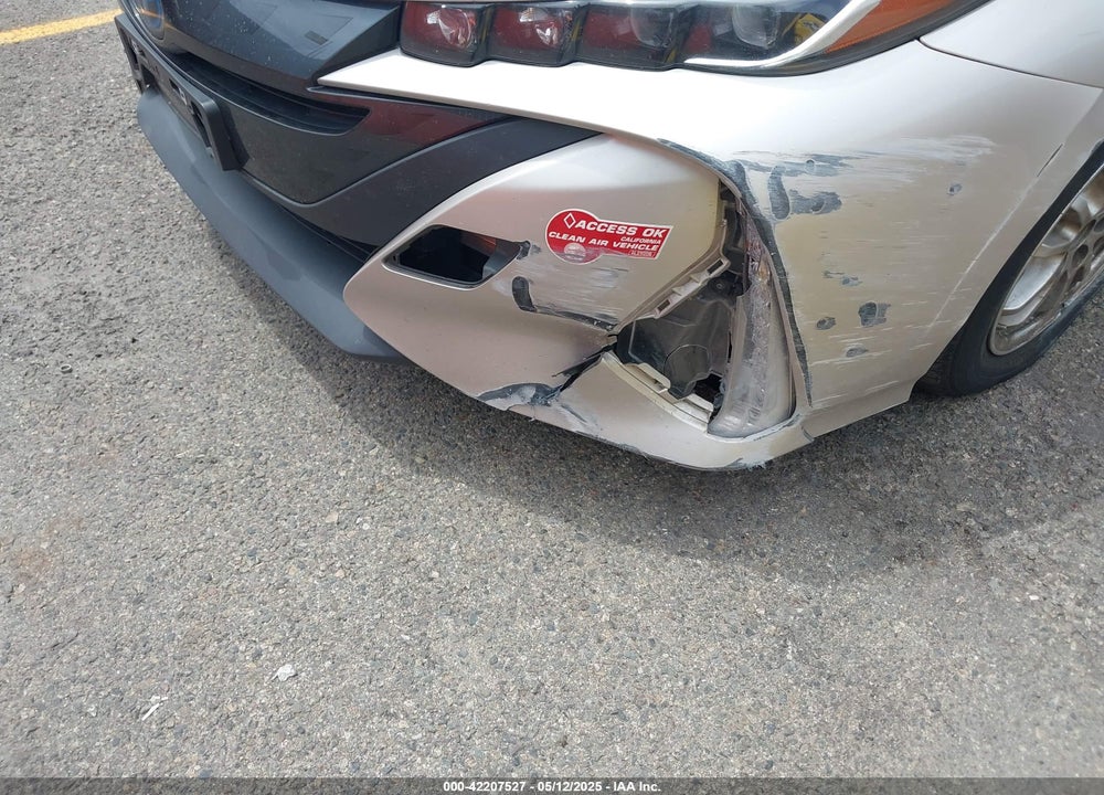 2017 TOYOTA PRIUS PRIME PREMIUM VIN: JTDKARFP2H3062718