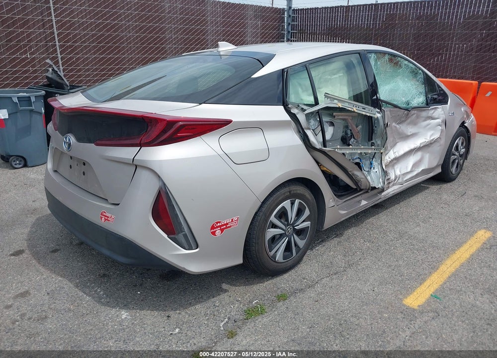 2017 TOYOTA PRIUS PRIME PREMIUM VIN: JTDKARFP2H3062718