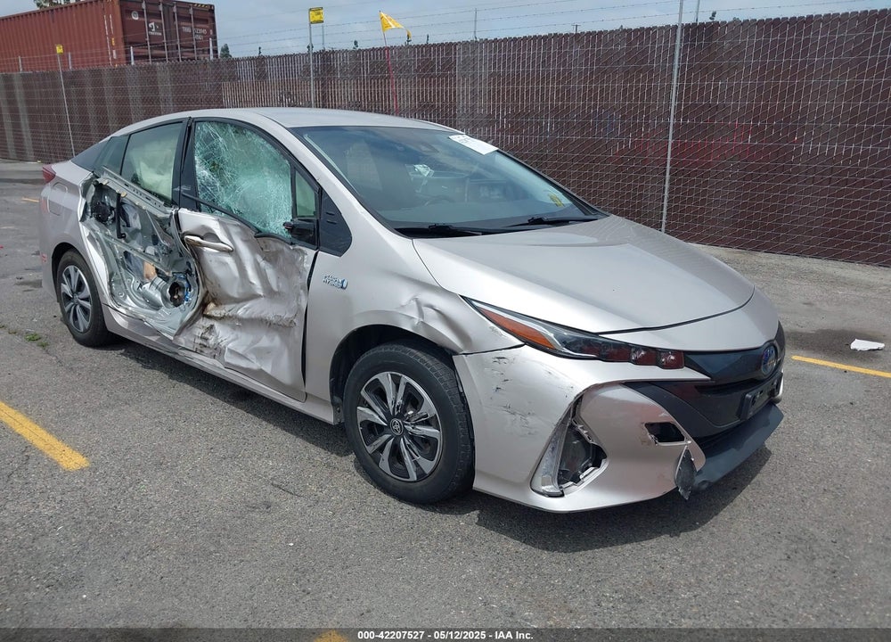 2017 TOYOTA PRIUS PRIME PREMIUM VIN: JTDKARFP2H3062718