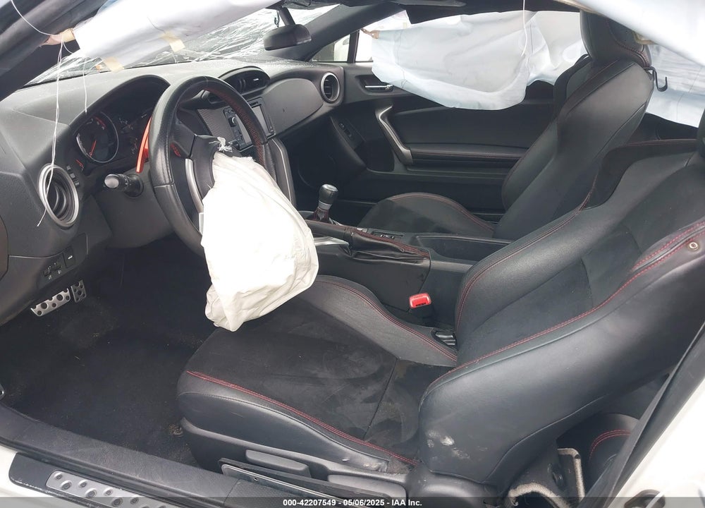 2015 SUBARU BRZ LIMITED VIN: JF1ZCAC10F8605709