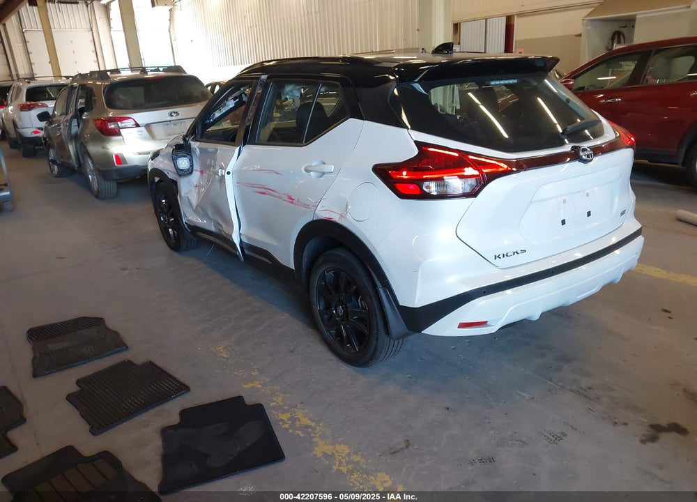 2024 NISSAN KICKS VIN: 3N1CP5DV6RL560300