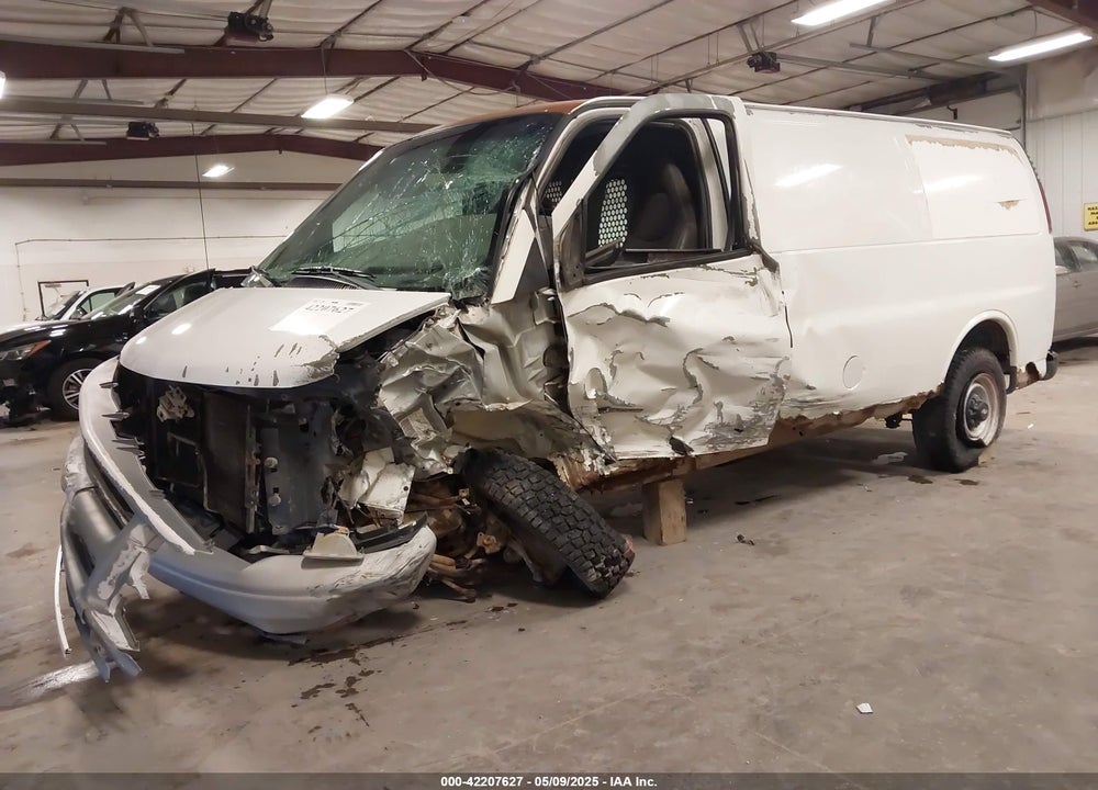2002 CHEVROLET EXPRESS VIN: 1GCHG35R421191281
