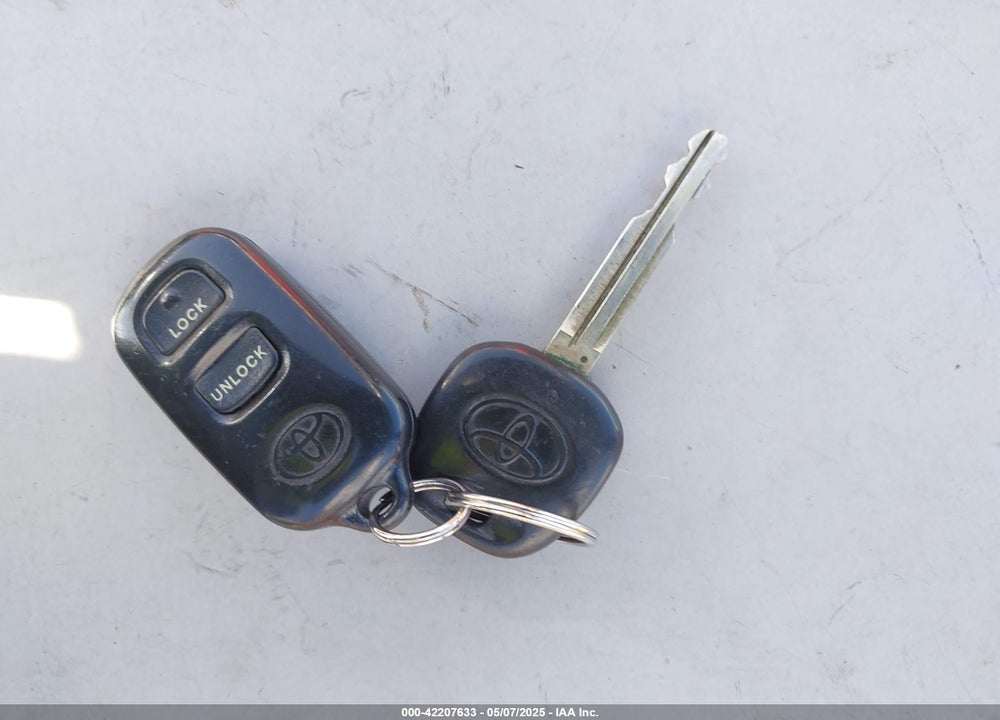 2007 TOYOTA COROLLA S VIN: 1NXBR32E57Z849032