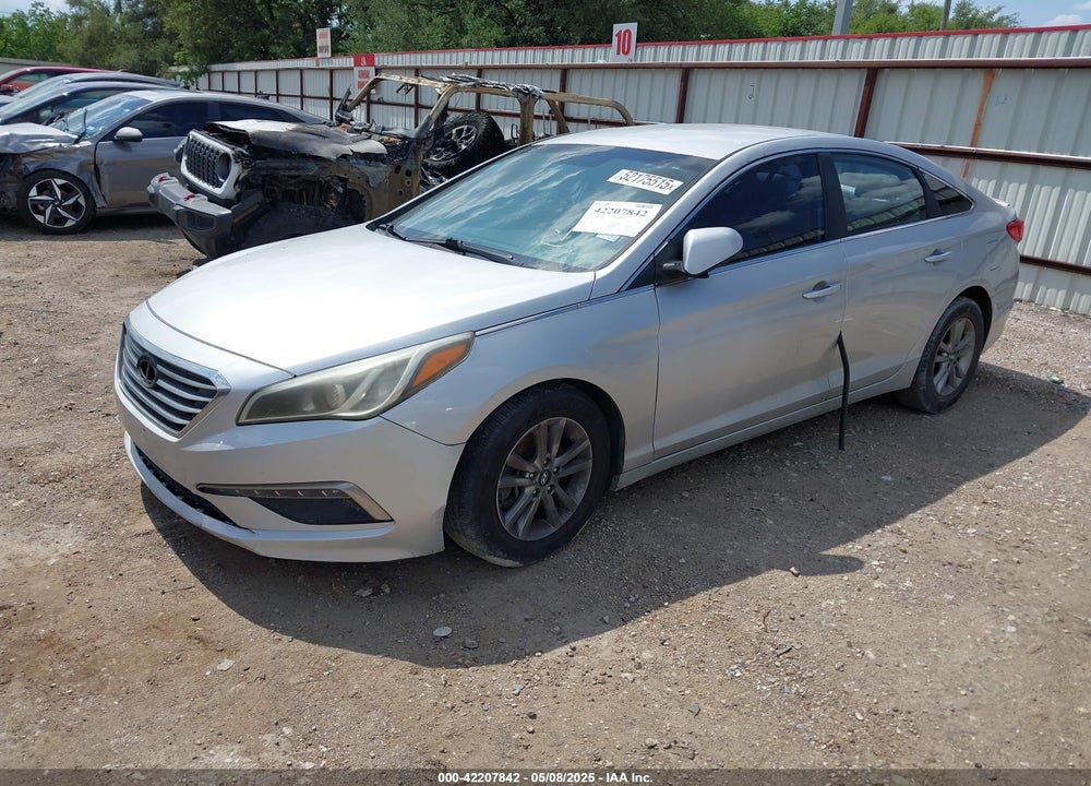 2015 HYUNDAI SONATA VIN: 5NPE24AF6FH059138