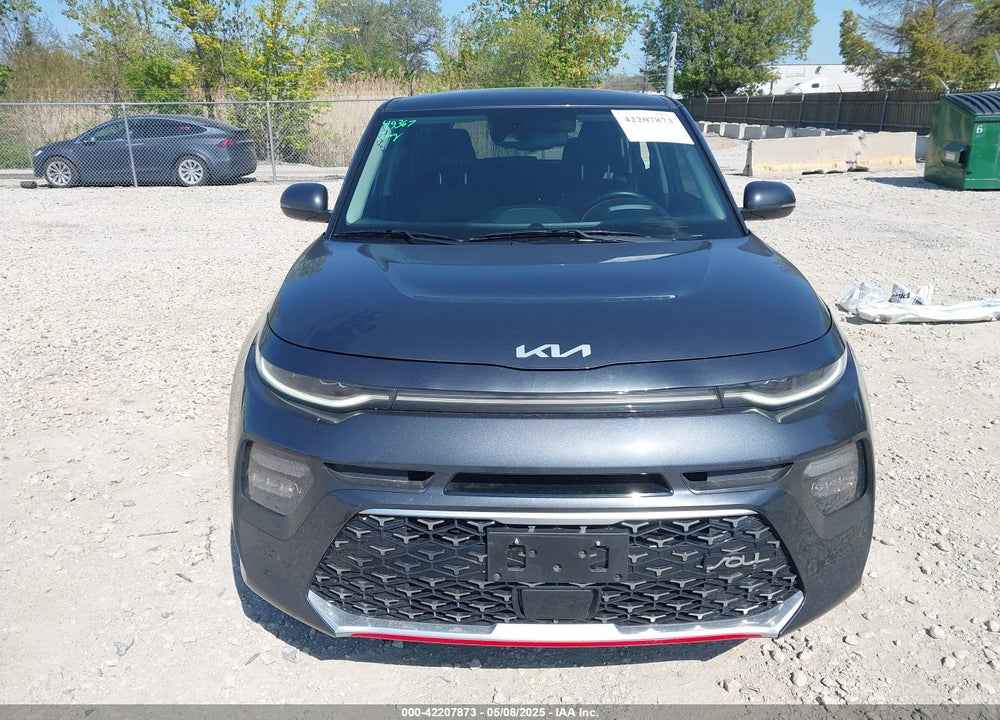 2022 KIA SOUL VIN: KNDJ53AFXN7818652