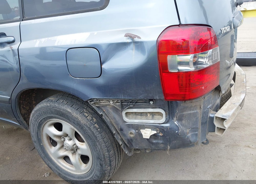 2006 TOYOTA HIGHLANDER VIN: JTEDD21A760139832
