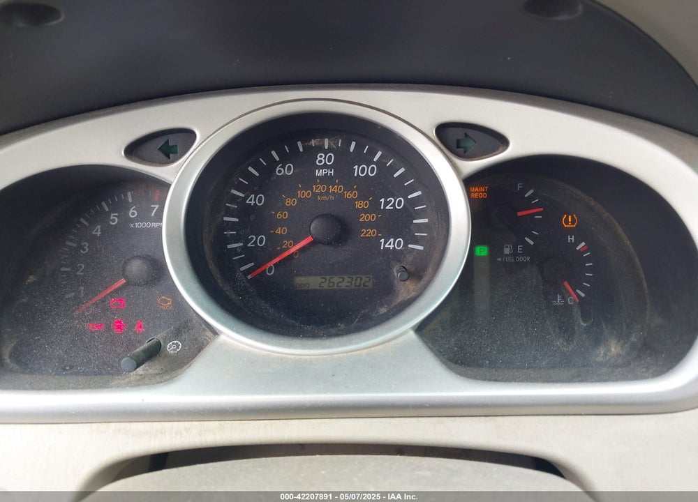 2006 TOYOTA HIGHLANDER VIN: JTEDD21A760139832