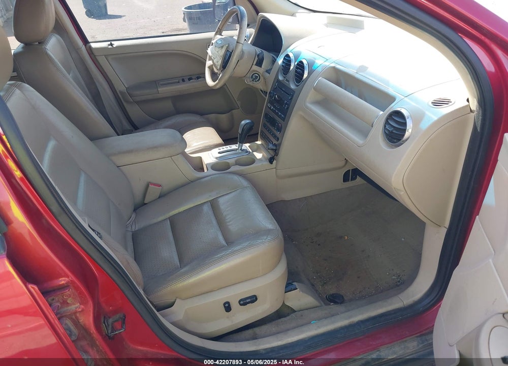 2005 FORD FREESTYLE SEL VIN: 1FMDK05135GA47806