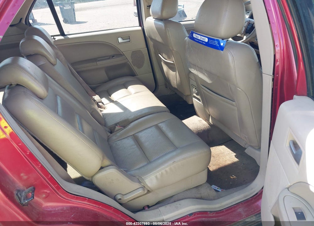 2005 FORD FREESTYLE SEL VIN: 1FMDK05135GA47806