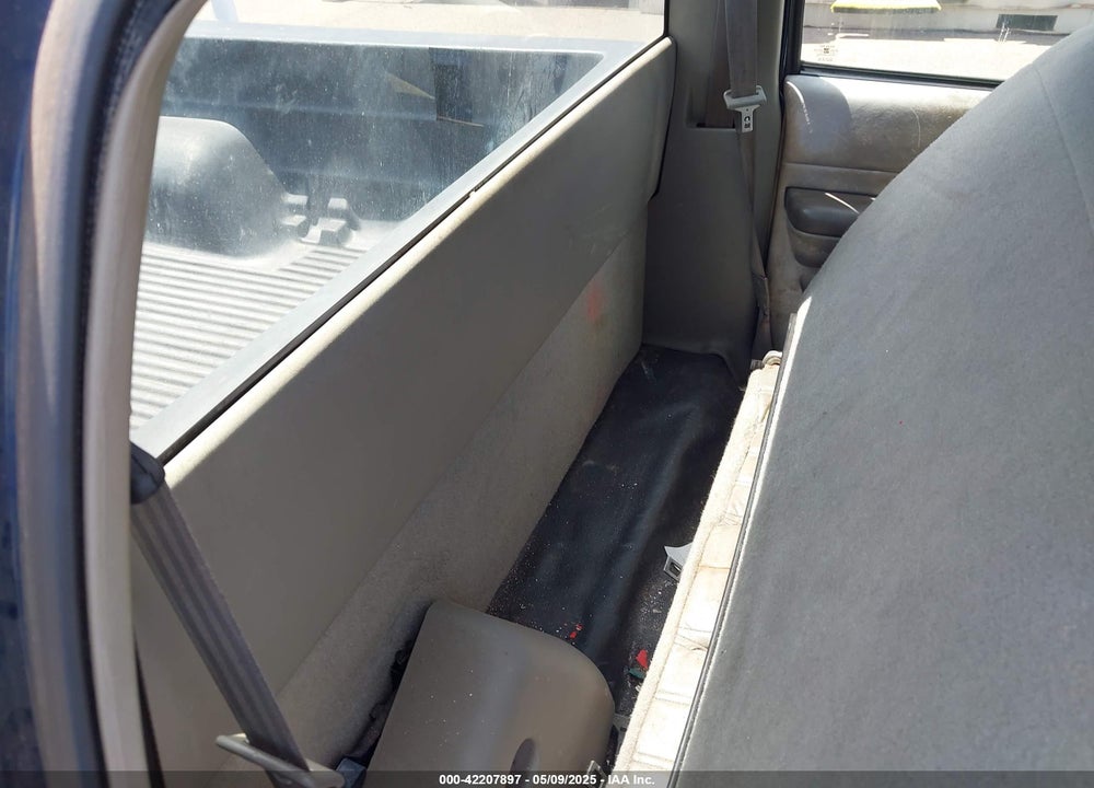 2000 CHEVROLET S-10 VIN: 1GCCS1459Y8300667