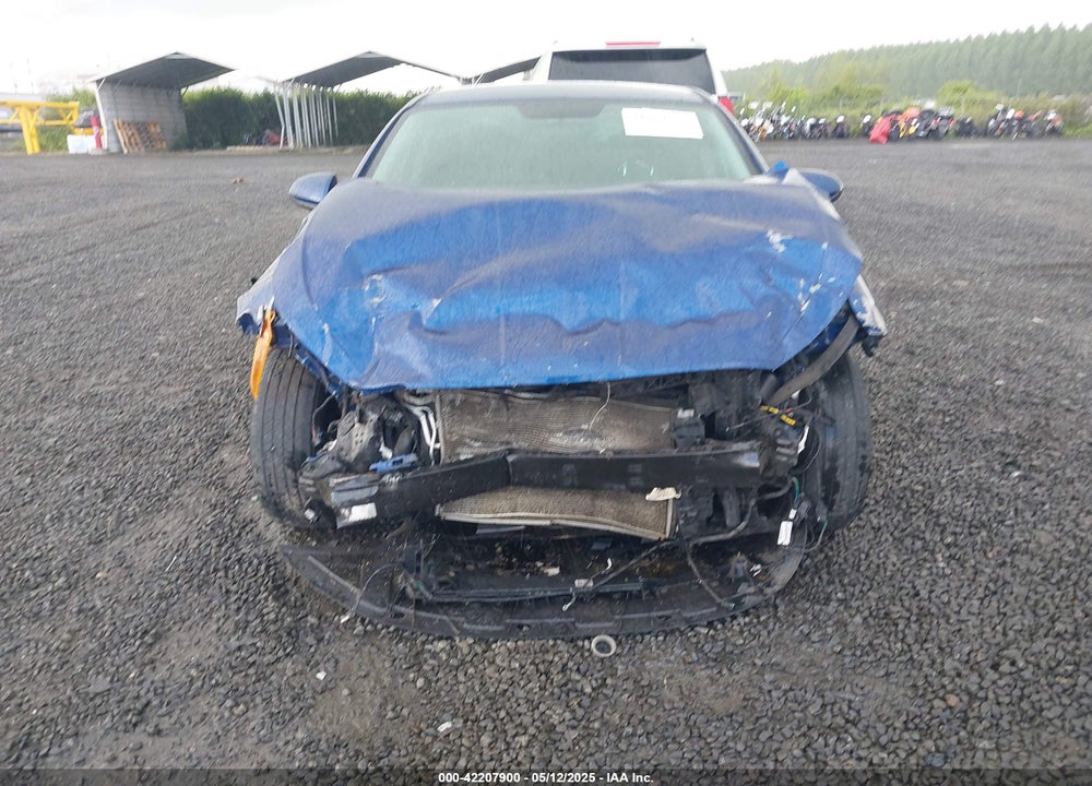2019 HYUNDAI ELANTRA VIN: 5NPD74LF0KH423896