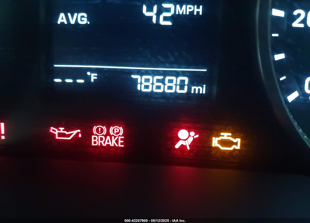 2019 HYUNDAI ELANTRA VIN: 5NPD74LF0KH423896